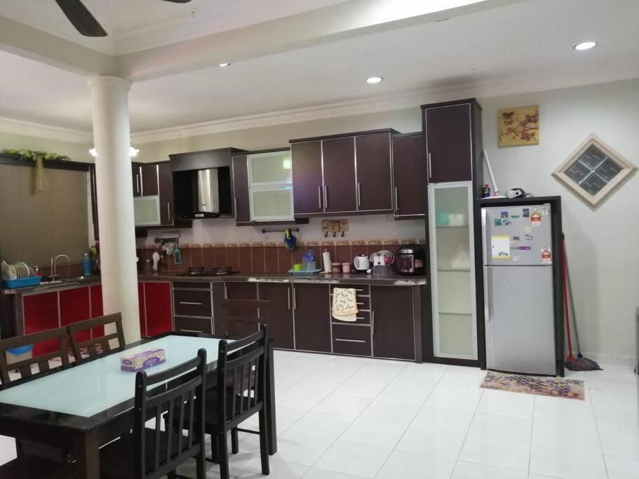 Sri Wang Homestay @ Arau Eksteriør bilde